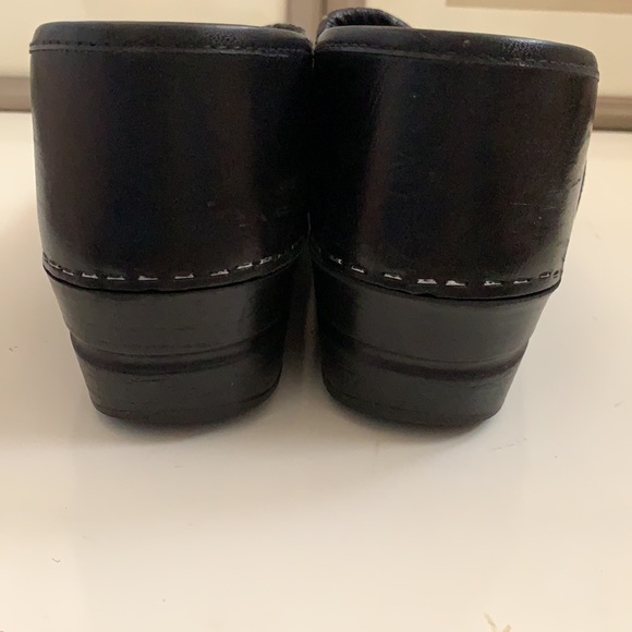 SANITA WEDGE CLOGS BLACK SZ 40 USA 9.5 PREOWNED HEEL MULES - Picture 5 of 16